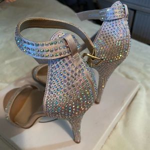 Steve Madden champagne rhinestone heels in size 10.